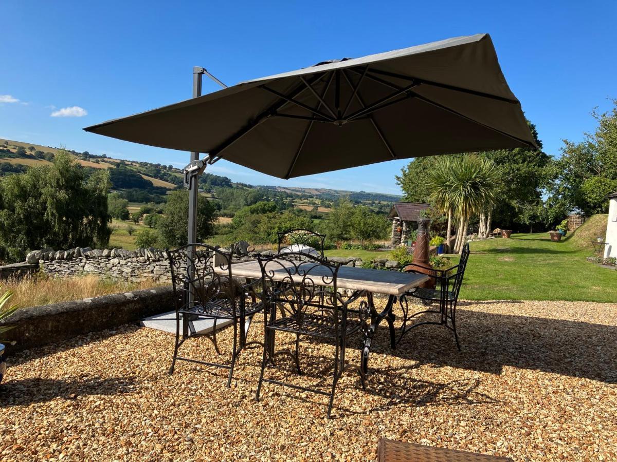 Hares Hideaway At Coed Moelfa Bed & Breakfast Corwen Exterior foto